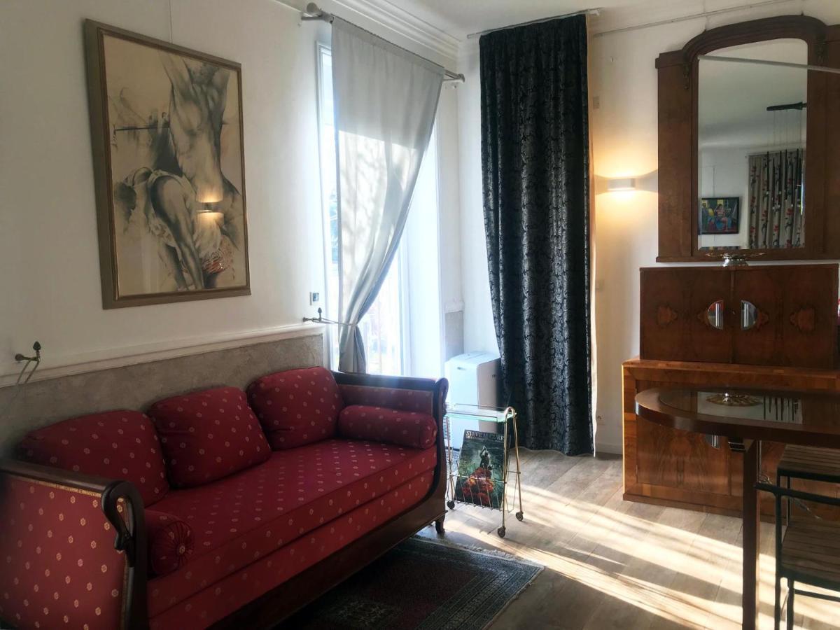 Chambres D'Hotes Vue Sur La Muraille De Sens Luaran gambar