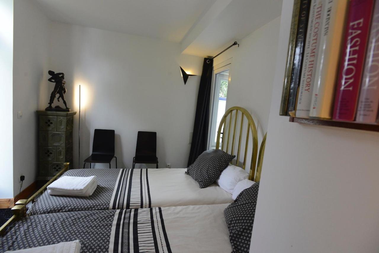 Chambres D'Hotes Vue Sur La Muraille De Sens Luaran gambar